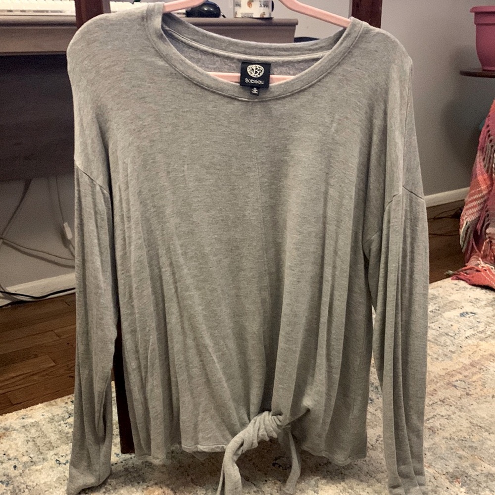 Knotted Long sleeve tee